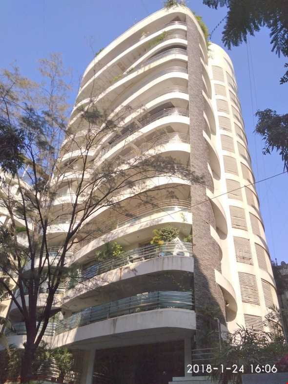 Astoria Building, Santacruz
