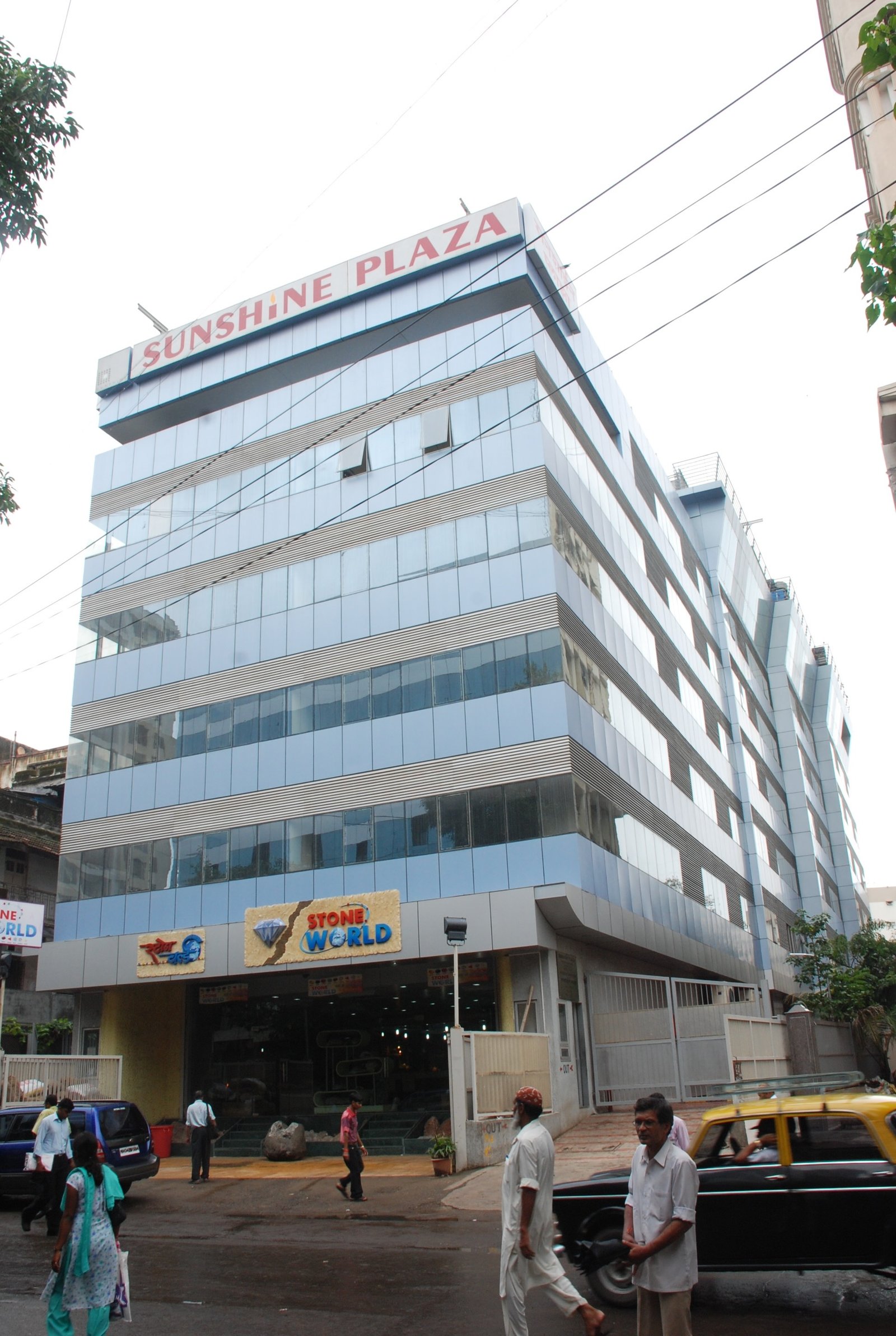 Sunshine Plaza